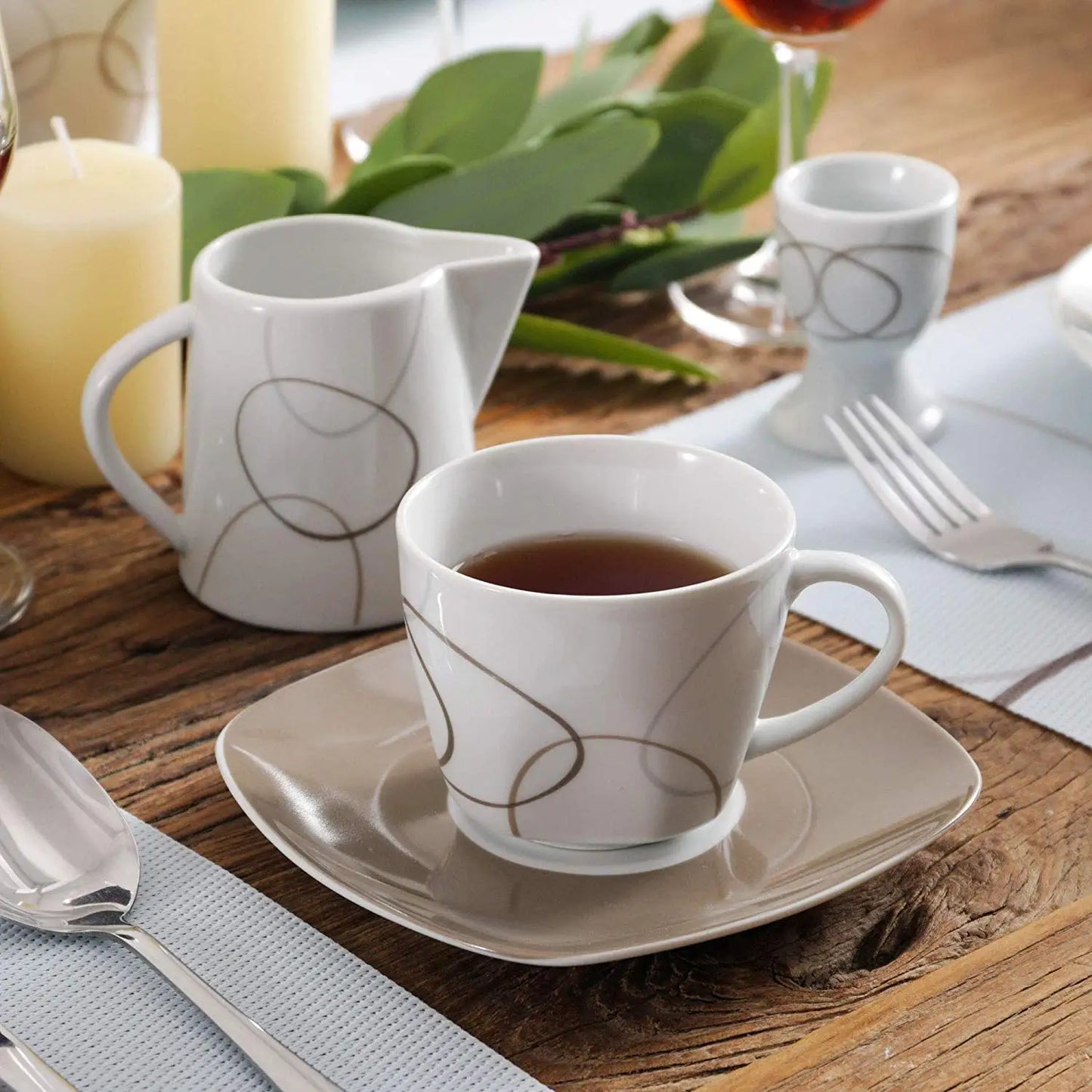 VEWEET 50/100-Piece Brown Porcelain Dinner Set with Egg Cup,Cup&Saucer,Mug,Dessert&Soup&Dinner Plate,Bowl,Milk Jug&Sugar Pot