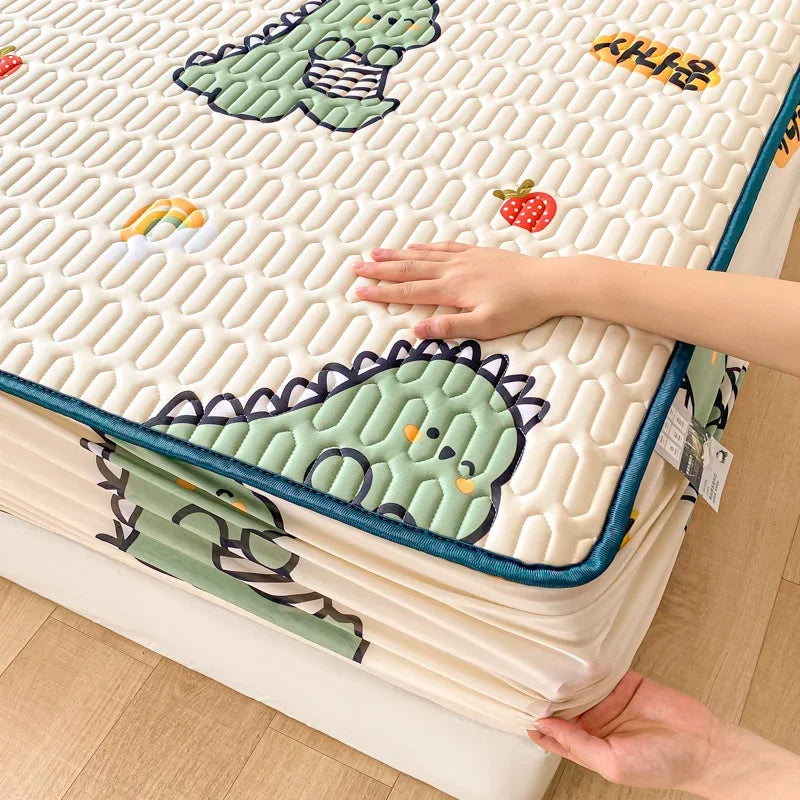 Double-Sided Comforter with Latex Fitted Sheet and Pillowcases