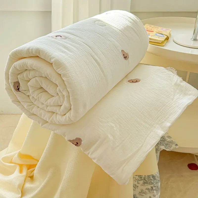Super Soft Double Layer Yarn Summer Blanket Skin-friendly Breathable Lightweight Quilt for Children Adult Comforter Summer Duvet